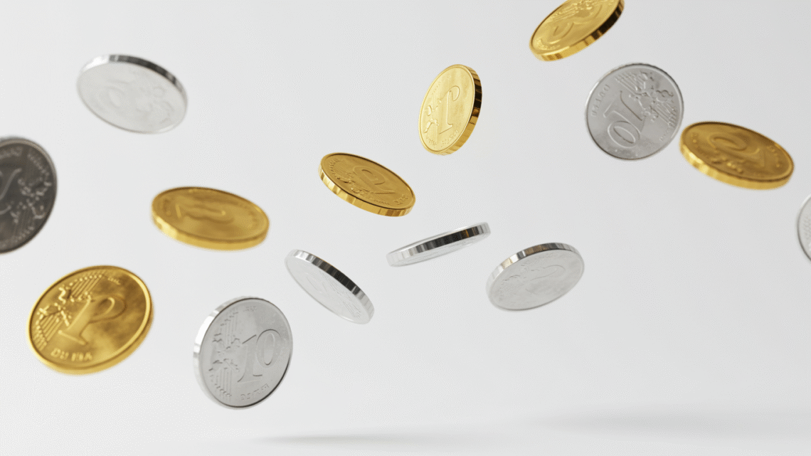Stablecoin Wars: Which Will Dominate in 2026?
